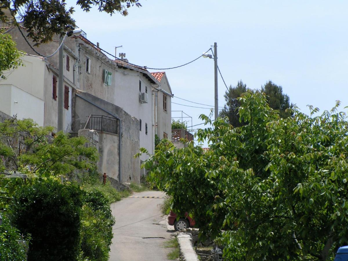 Ustrine View Villa Eksteriør bilde
