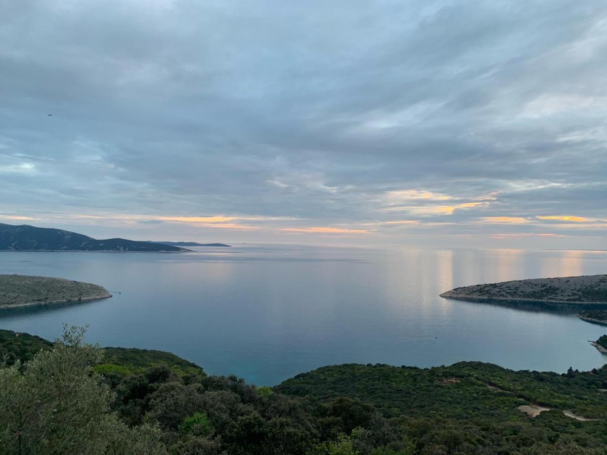 Ustrine View Villa Eksteriør bilde